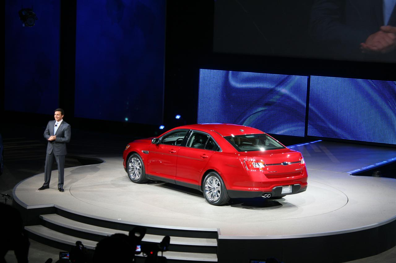 Illustration for article titled 2010 Ford Taurus: A Flagship Returns